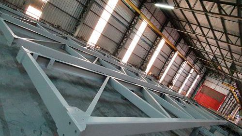 estrutura metálica pré-fabricada